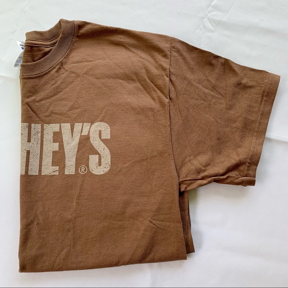 Hershey’s Chocolate official graphic s/s tee(s) NWOT - Picture 6 of 9